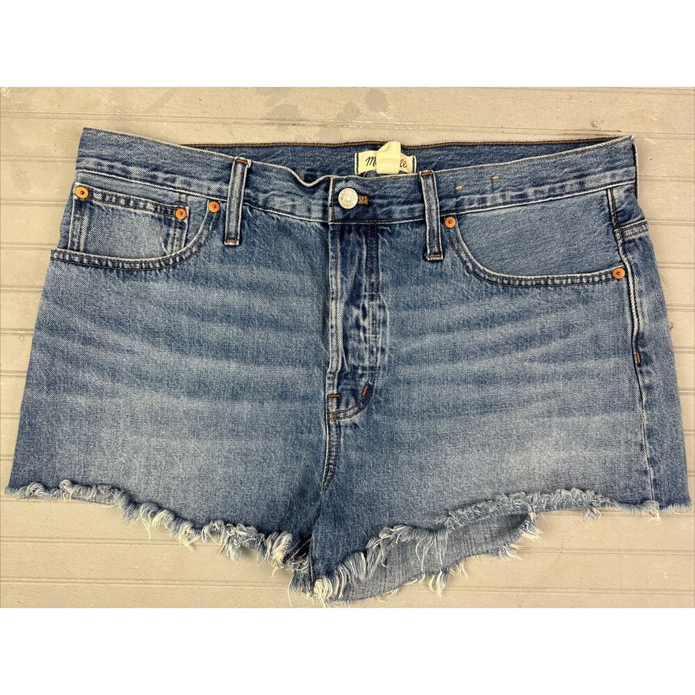 Madewell Size 32 Womens Shorts Relaxed Denim Jeans Button Fly High Rise Cut Off